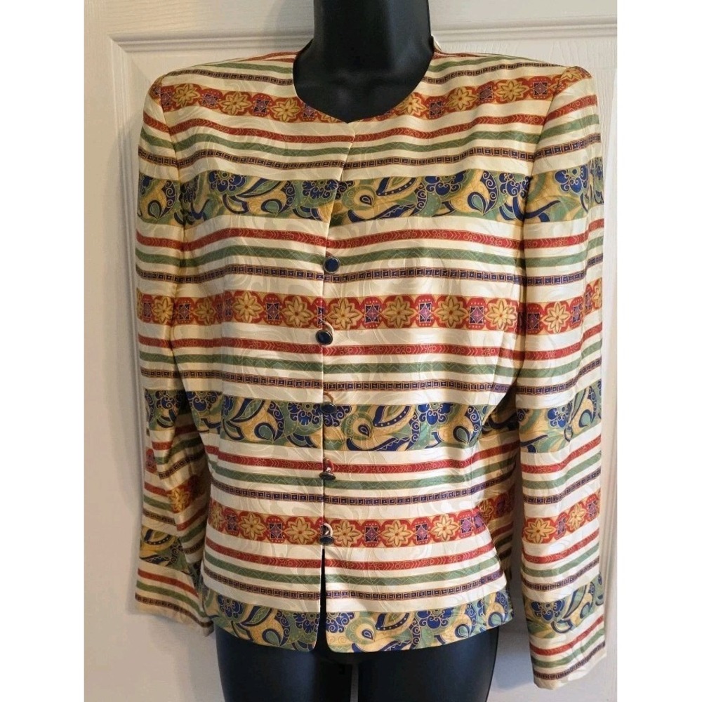 Papell Boutique Women's Button Front 100% Silk Blazer Jacket Size 8P Floral